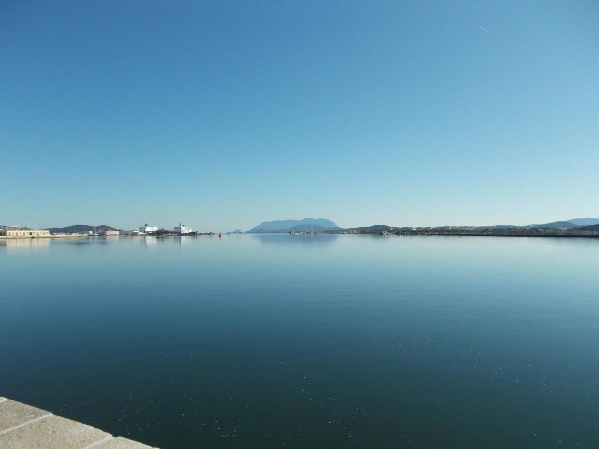 Magibac Due - Casa Vicino Aeroporto E Mater Apartment Olbia